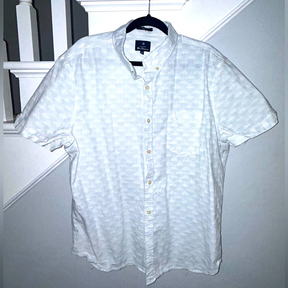 Cool detailed button down dress shirt